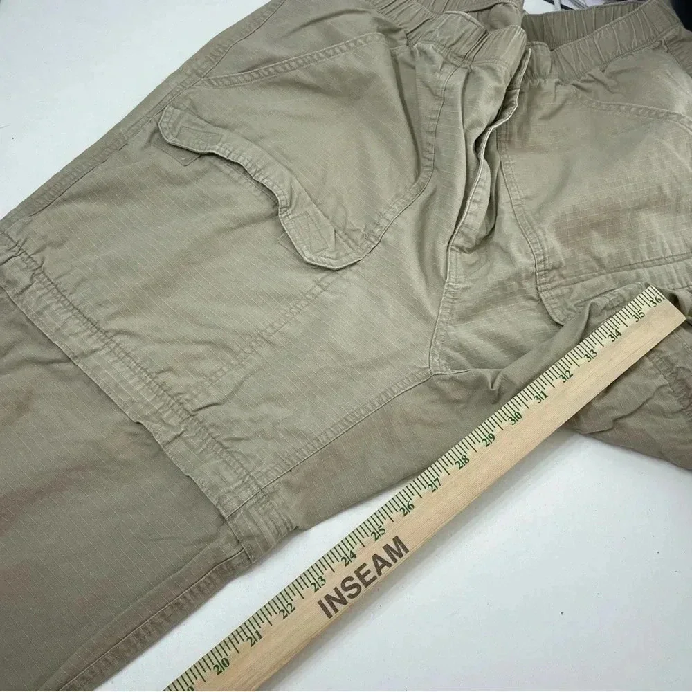 The North Face hiking pants cargo convertible Mens Size XL tan 3538